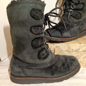 UGG Australia #43 Rare Vintage Mouton Boots Sz 6